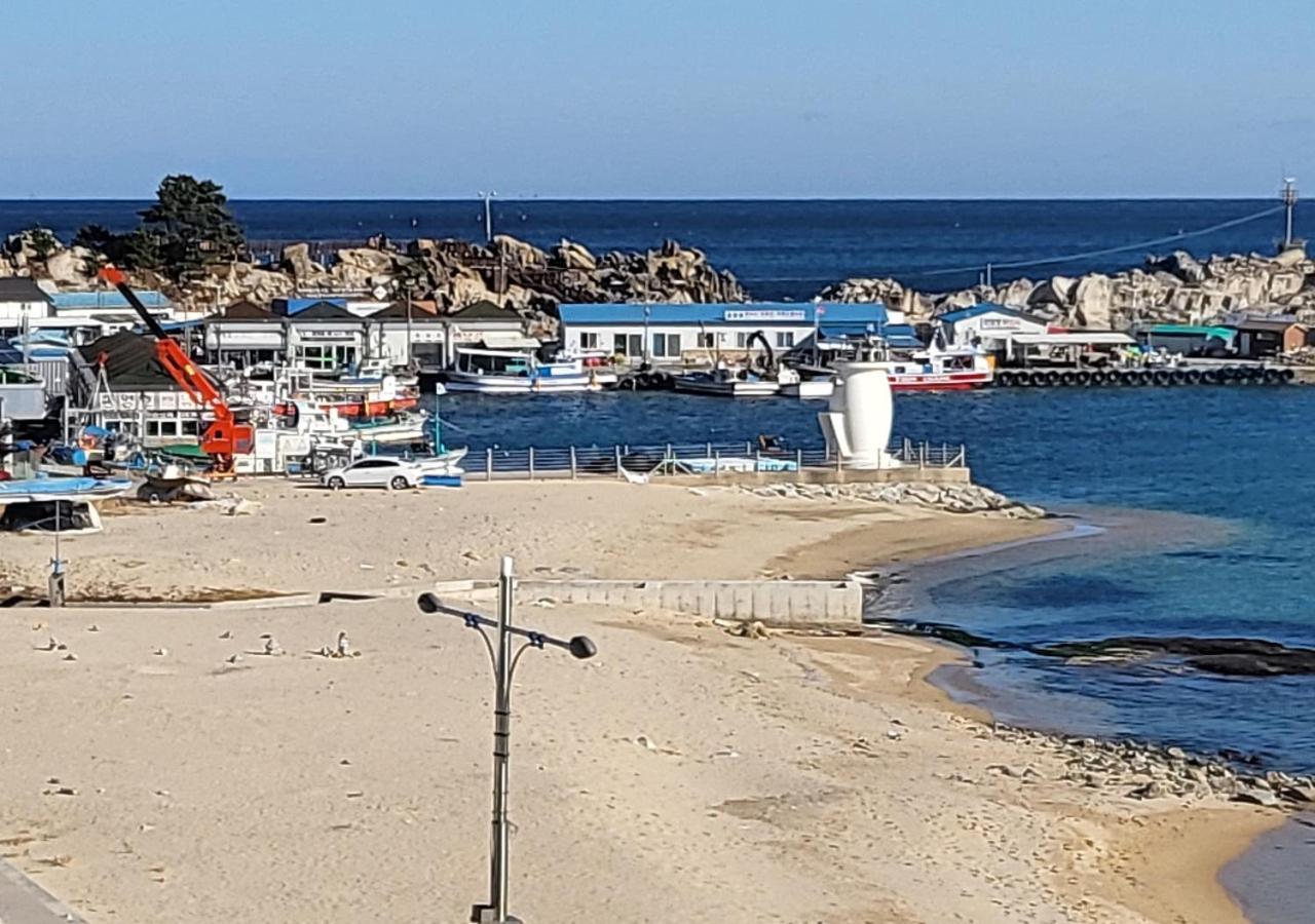 Seaside Minbak Villa Goseong  Luaran gambar